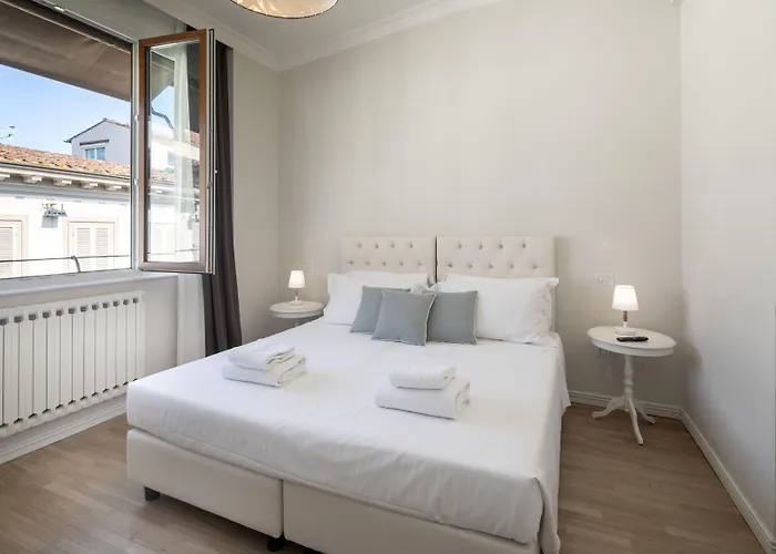 Apartment Duomo Prestige By Mmega Florenz